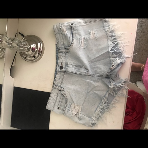 BP Shorts - Picture 1 of 4